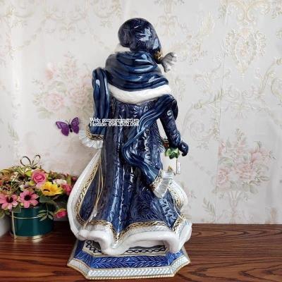 TƯỢNG ÔNG GIÀ NOEL CẦM ĐÈN TUYẾT